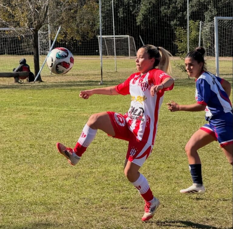 El fútbol femenino entra en su etapa decisiva